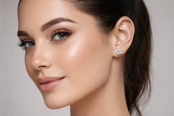 Gold_Nora_Solitaire_Studs_Earring_For_Women